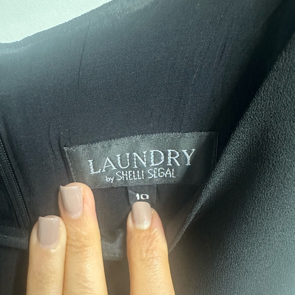 Laundry by Shelli Segal Classic Black Sheath Dress – NWT - Picture 3 of 5